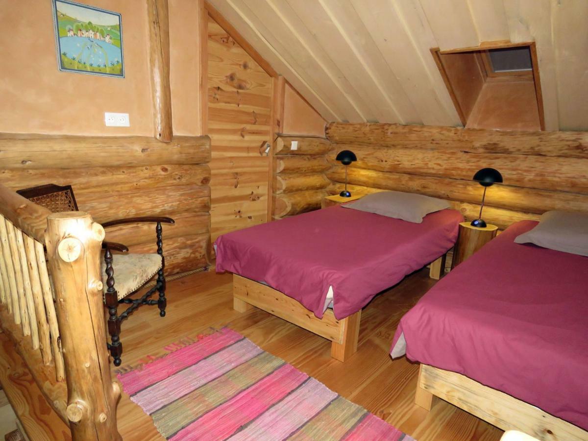 La Cabane De Hans Saint-Martial-de-Gimel Kültér fotó